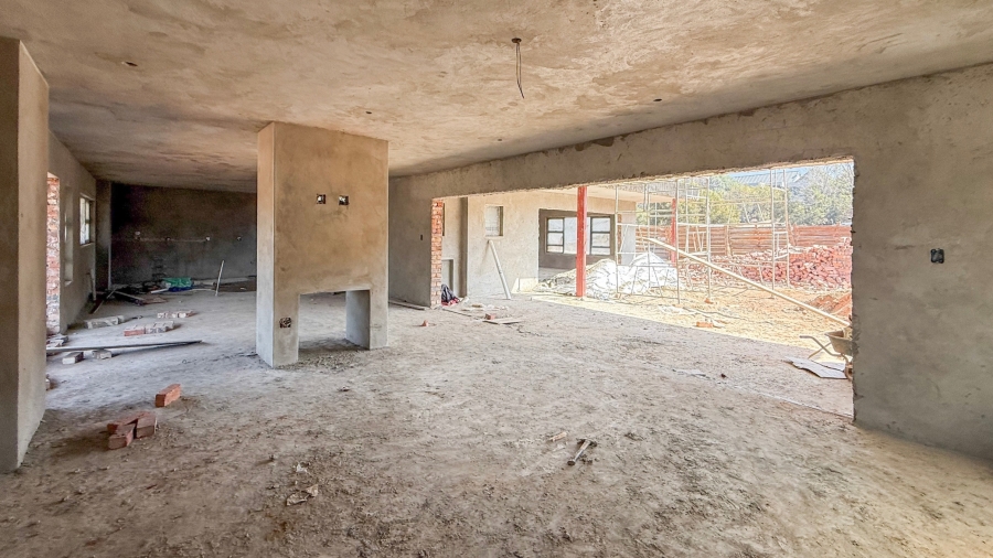 5 Bedroom Property for Sale in Leloko Lifestyle Estate North West